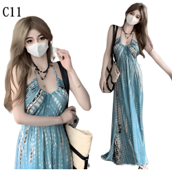 復古掛脖露背氣質大擺吊帶裙 編號:C11