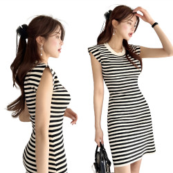 圓領無袖條紋針織連衣裙 編號:C168