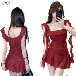 紅艷明媚女孩飄帶不規則洋裝氣質性感褶皺荷葉邊吊帶裙編號:C303